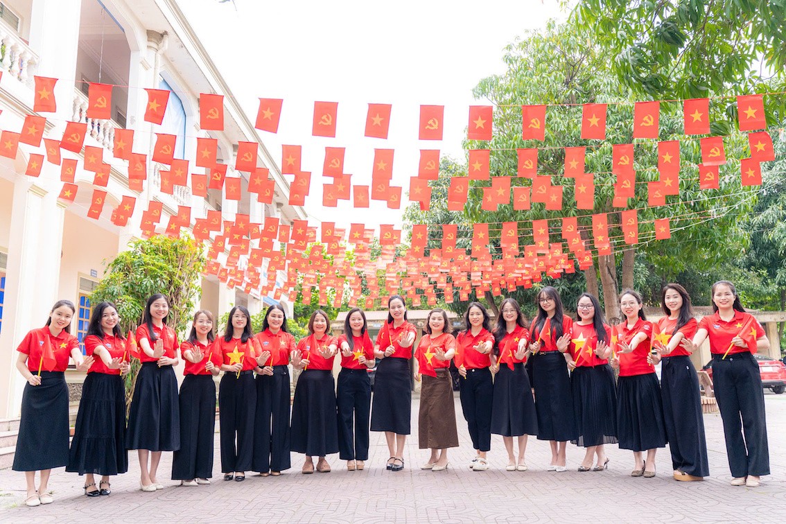 Tuổi trẻ Hà Tĩnh lan tỏa thông điệp 'Hòa bình đẹp lắm' ảnh 10
