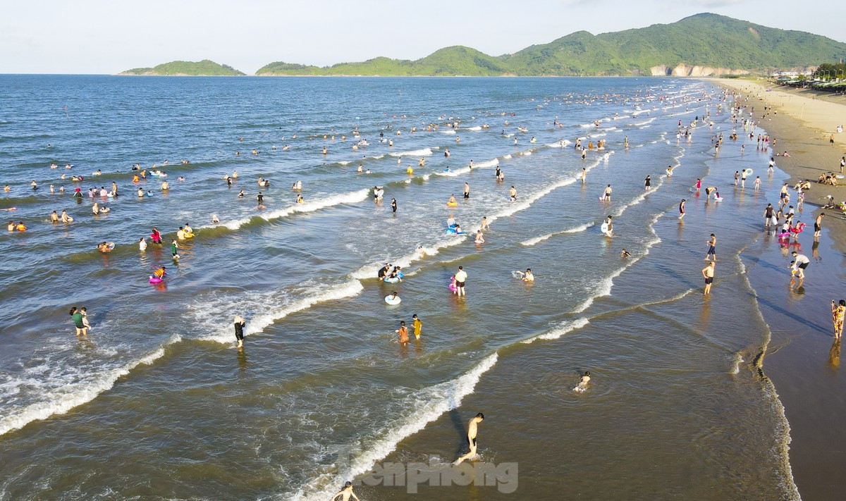 Hiện trạng huyện ven biển ở Hà Tĩnh sắp sáp nhập ảnh 14