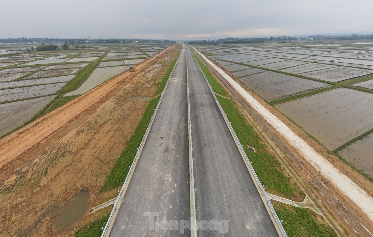 Diện mạo Hà Tĩnh nhìn từ những dự án giao thông nghìn tỷ ảnh 1