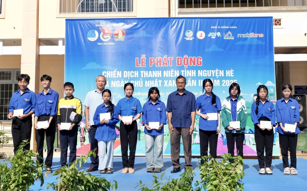 Tuổi trẻ Lâm Đồng phấn đấu 'Bình dân học vụ số' tại 100% xã phường ảnh 3