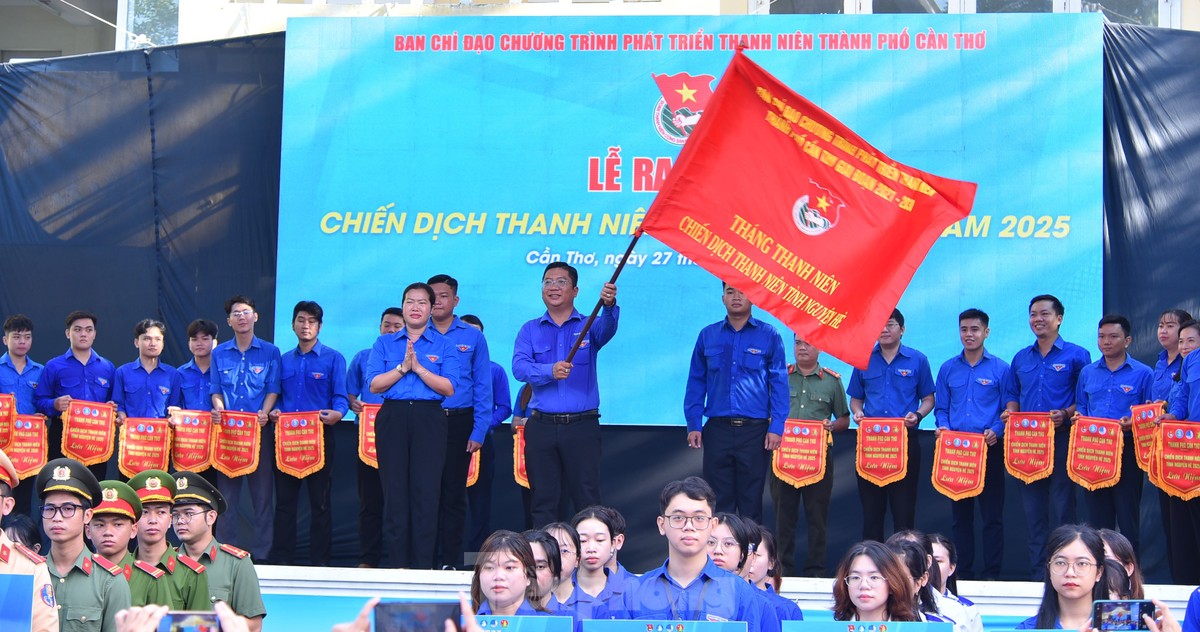 Hơn 30.000 đoàn viên, thanh niên Cần Thơ tham gia tình nguyện hè ảnh 3