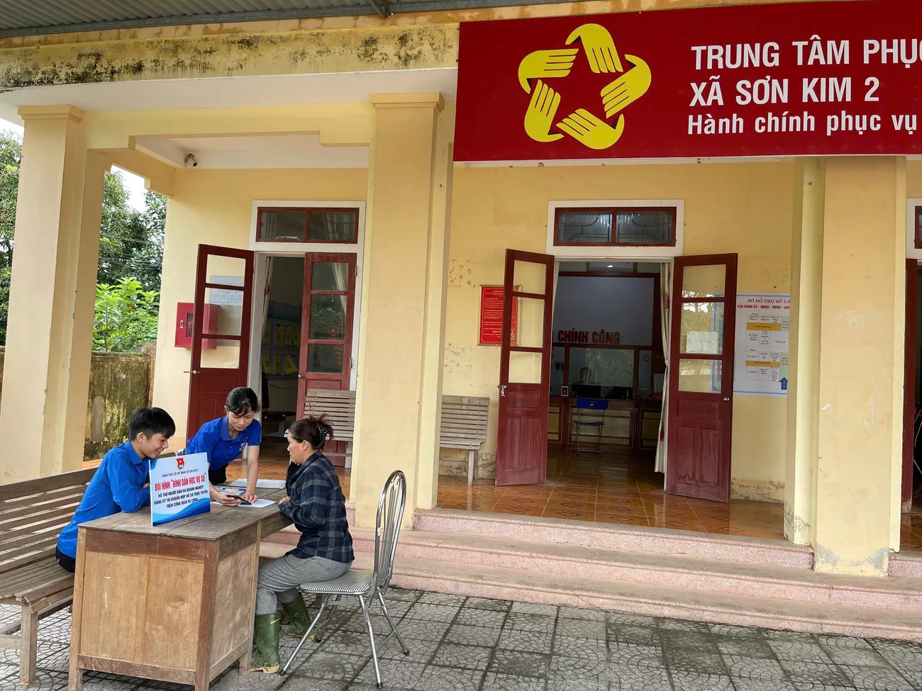 Những trợ lý số của người dân vùng biên ảnh 3