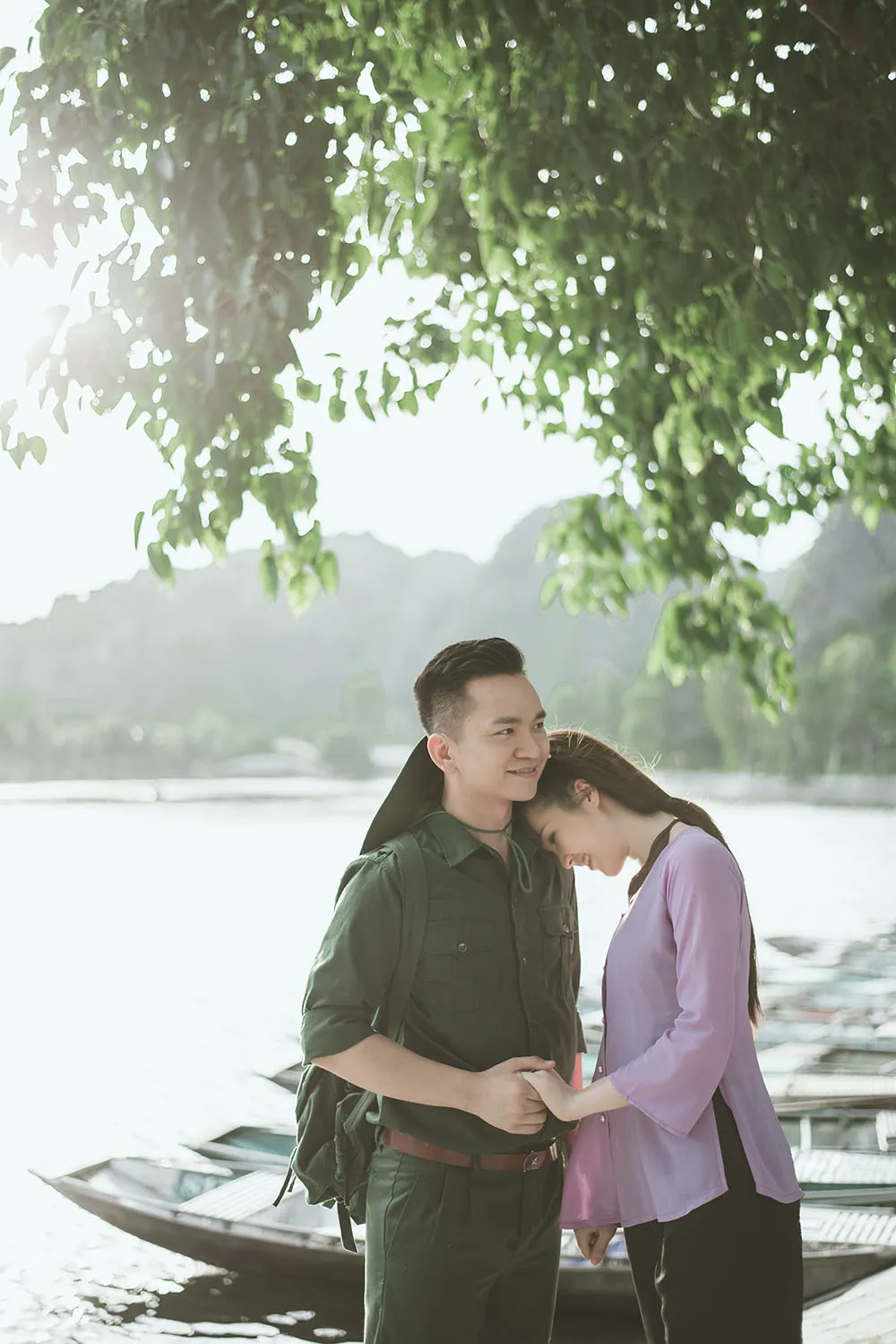 Á hậu Thuỵ Vân khoe giọng ngọt ngào hát quan họ trong MV thứ 2 ảnh 6