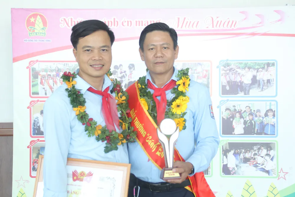 Tuyên dương các 'cánh én' mang câu chuyện đẹp về hành trình yêu thương ảnh 12