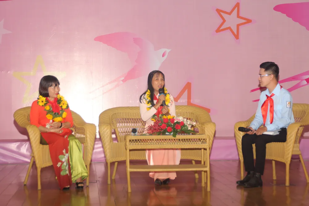 Tuyên dương các 'cánh én' mang câu chuyện đẹp về hành trình yêu thương ảnh 3