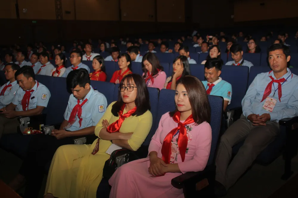 Tuyên dương các 'cánh én' mang câu chuyện đẹp về hành trình yêu thương ảnh 2
