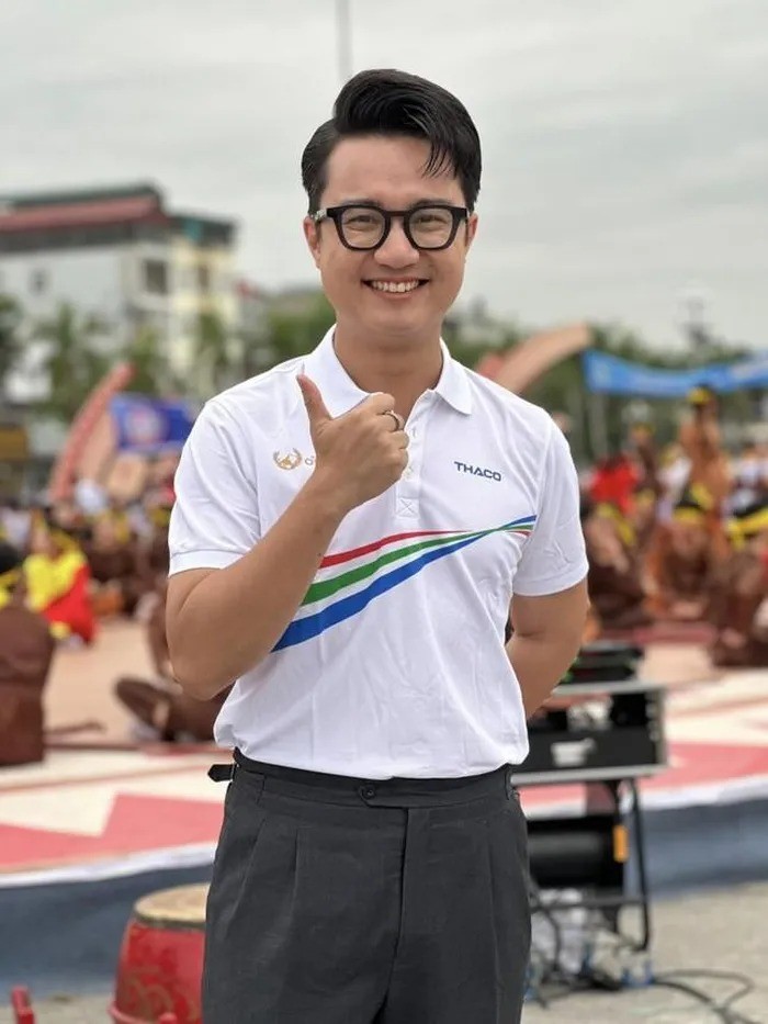 Nam MC kể bị khán giả Thanh Hóa 'nuốt chửng' khi Lê Xuân Mạnh thắng Đường lên đỉnh Olympia ảnh 2