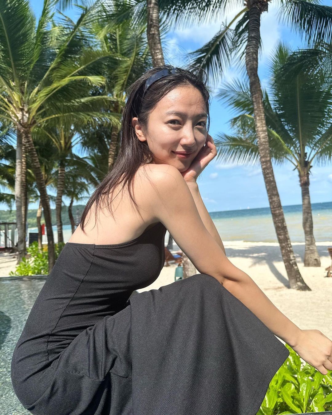 Sao nữ Hàn đăng ảnh nghỉ dưỡng ở Phú Quốc ảnh 5