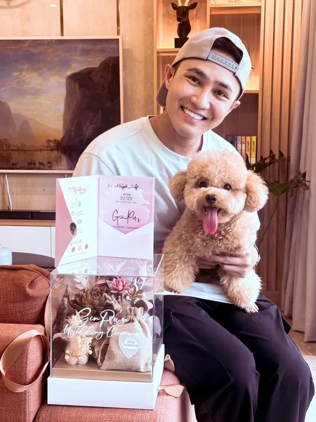 Showbiz 26/10: Gin Tuấn Kiệt và Puka tung ảnh cưới, thiệp mời độc lạ ảnh 3