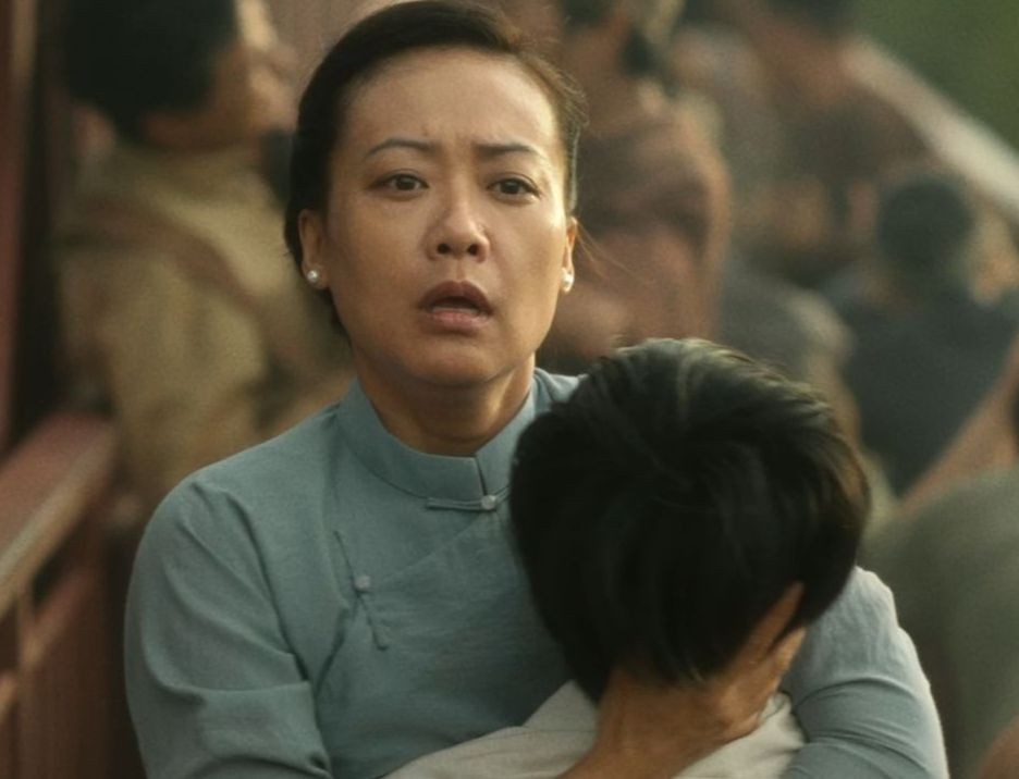 Showbiz 1/11: Lê Hoàng Phương nhập viện lúc 1h sáng ảnh 4