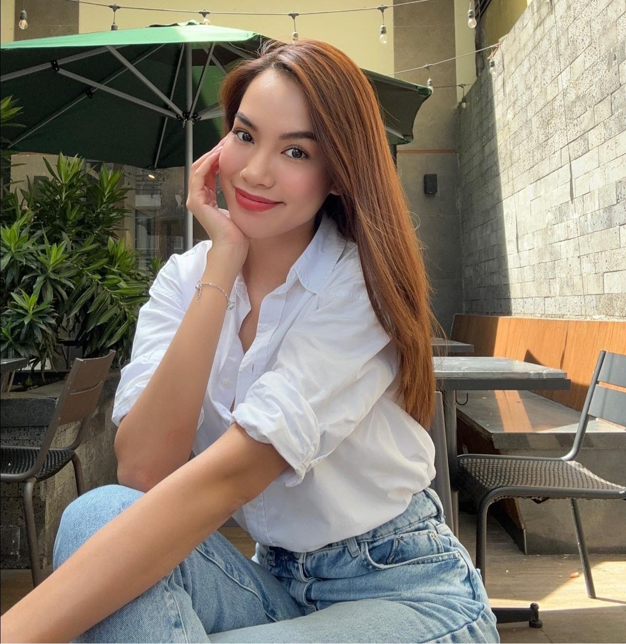 Showbiz 1/11: Lê Hoàng Phương nhập viện lúc 1h sáng ảnh 1