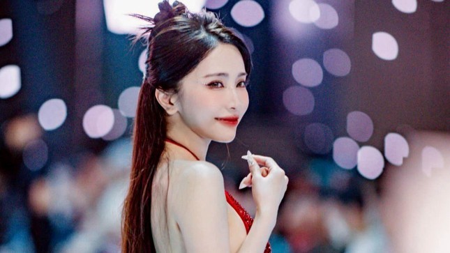 Showbiz 21/11: NSƯT Việt Hoàn sau ly hôn ảnh 3