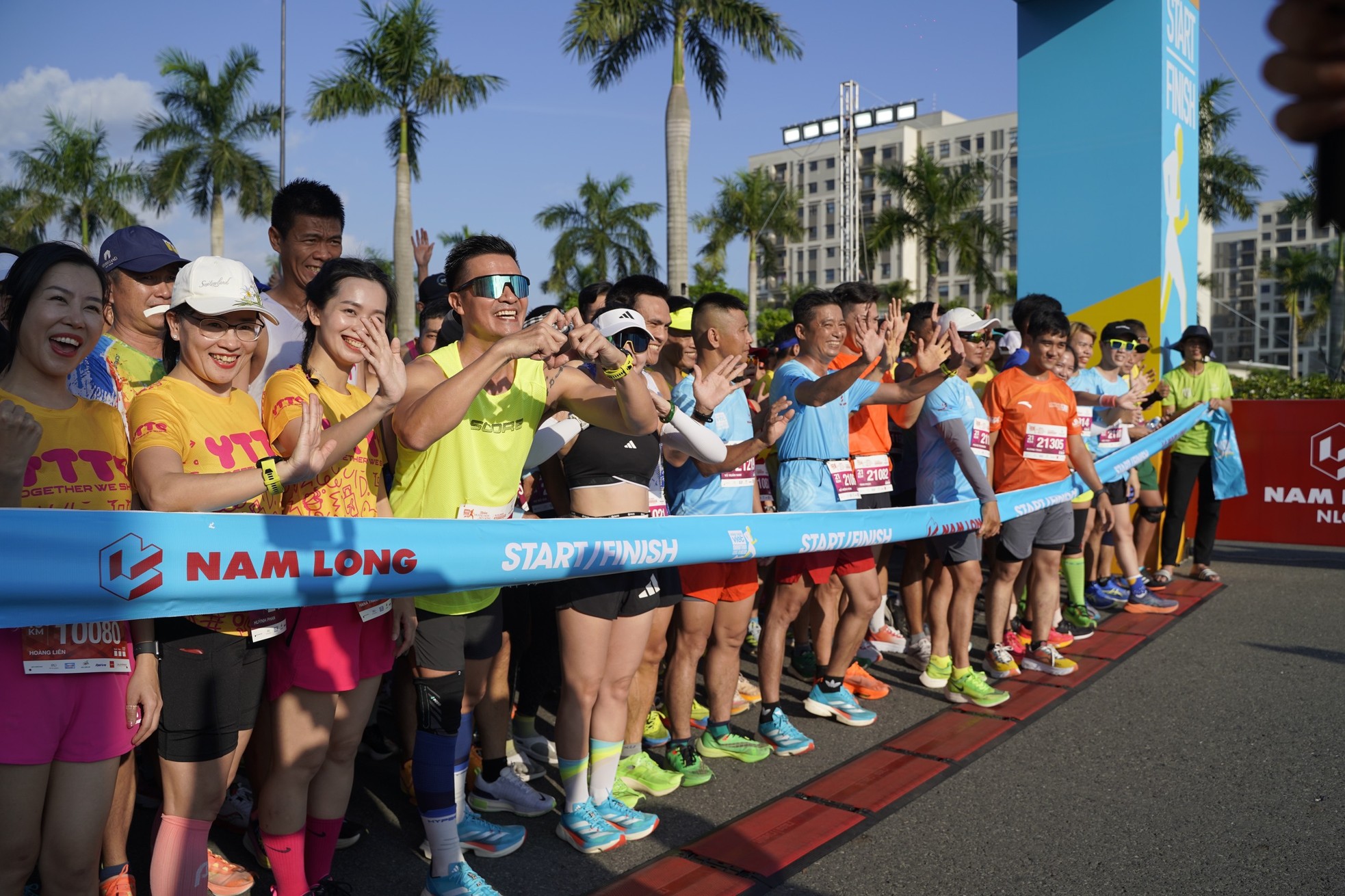 Long An tổ chức giải Marathon Ngắm hoàng hôn bên sông Vàm Cỏ ảnh 1