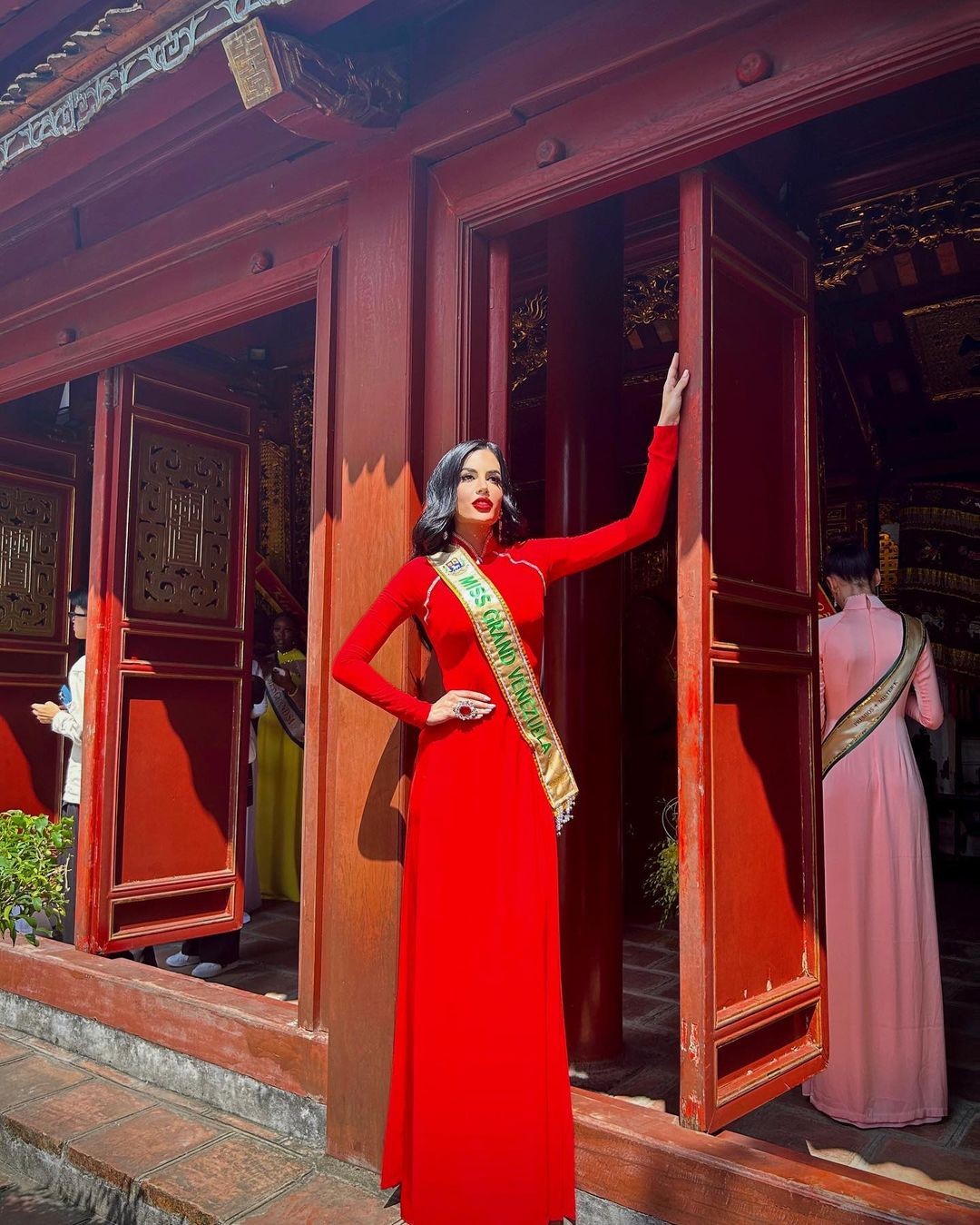 Nhan sắc 6 người đẹp mặc áo dài đẹp nhất Hoa hậu Hòa bình ảnh 8