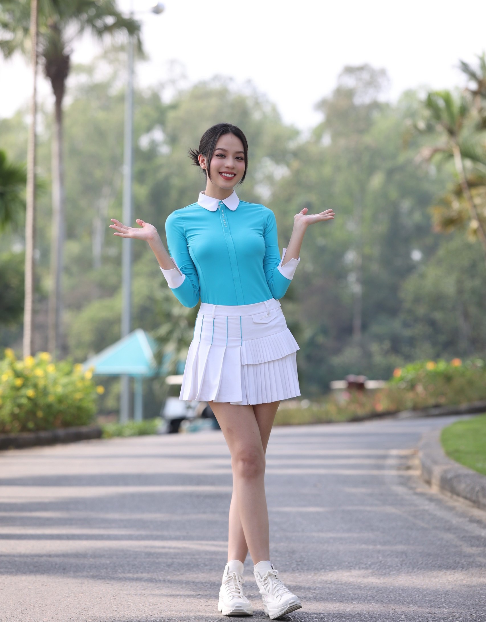 Top 3 Hoa hậu Việt Nam 2022 khoe sắc tại Tiền Phong Golf Championship ảnh 19