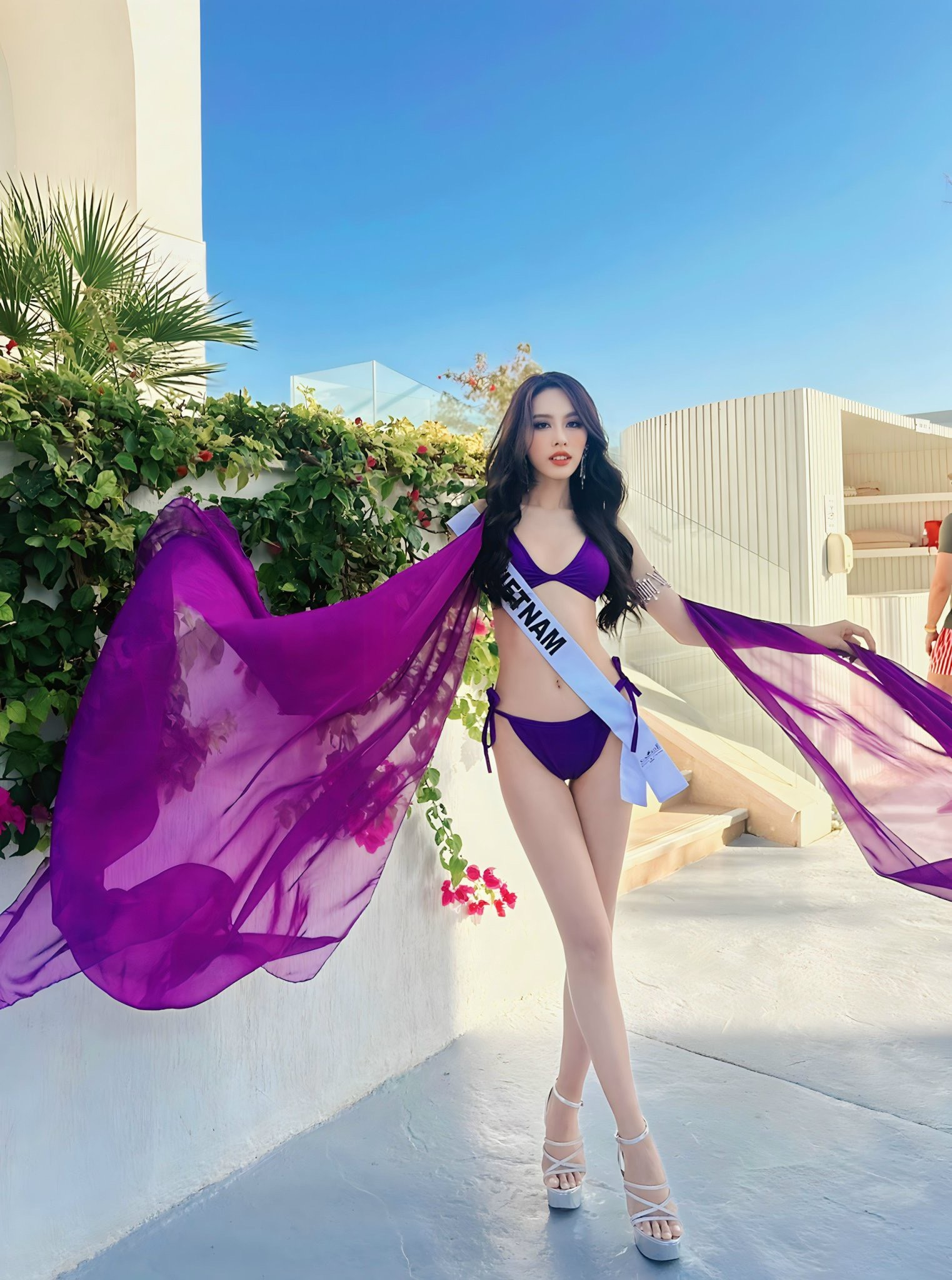 Á hậu Ngọc Hằng thi bikini ở Hoa hậu Liên lục địa ảnh 2