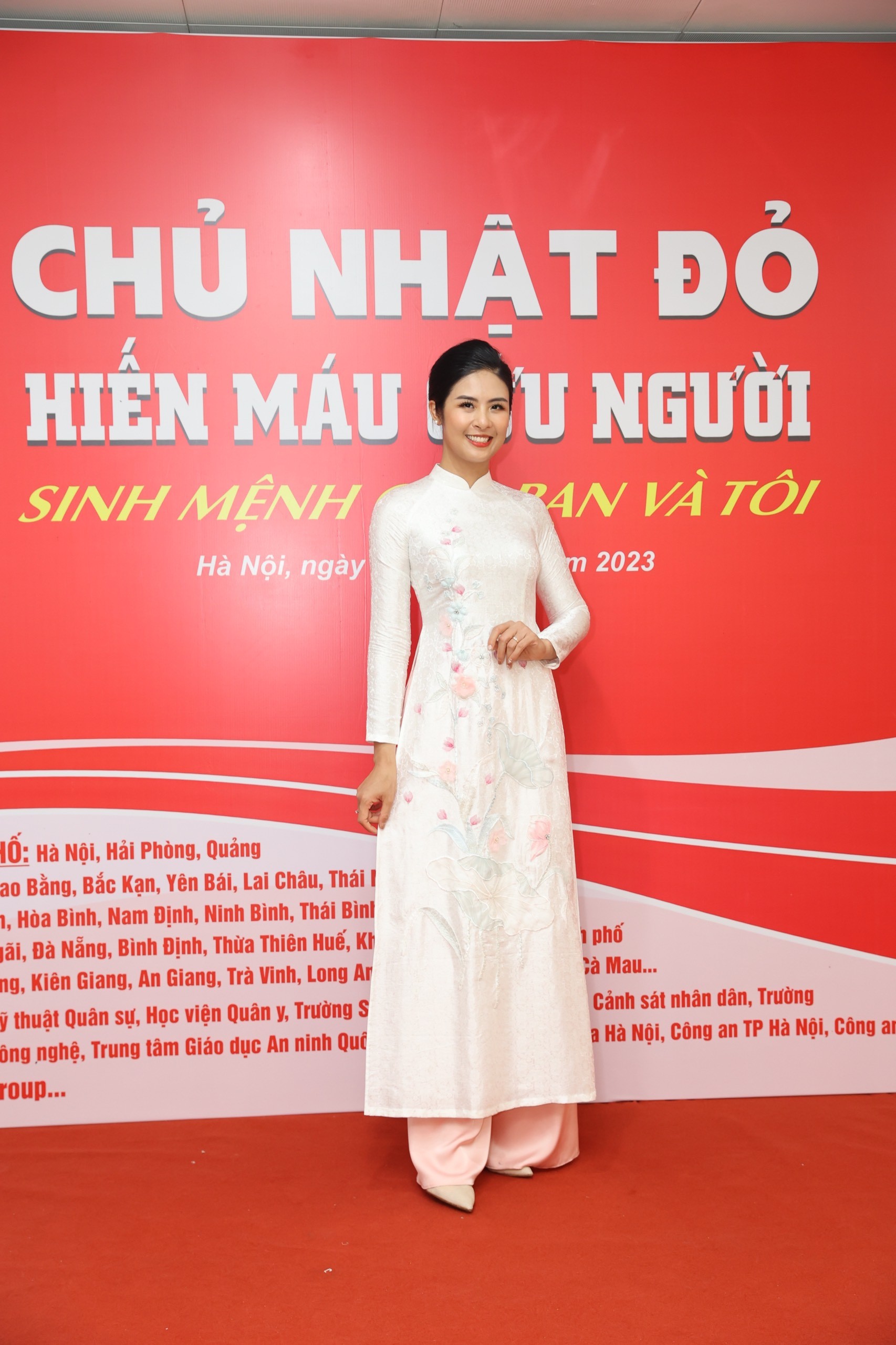 Ngọc Hân, Phương Nga diện áo dài nền nã tại họp báo Chủ Nhật Đỏ lần thứ XVI - năm 2024 ảnh 5