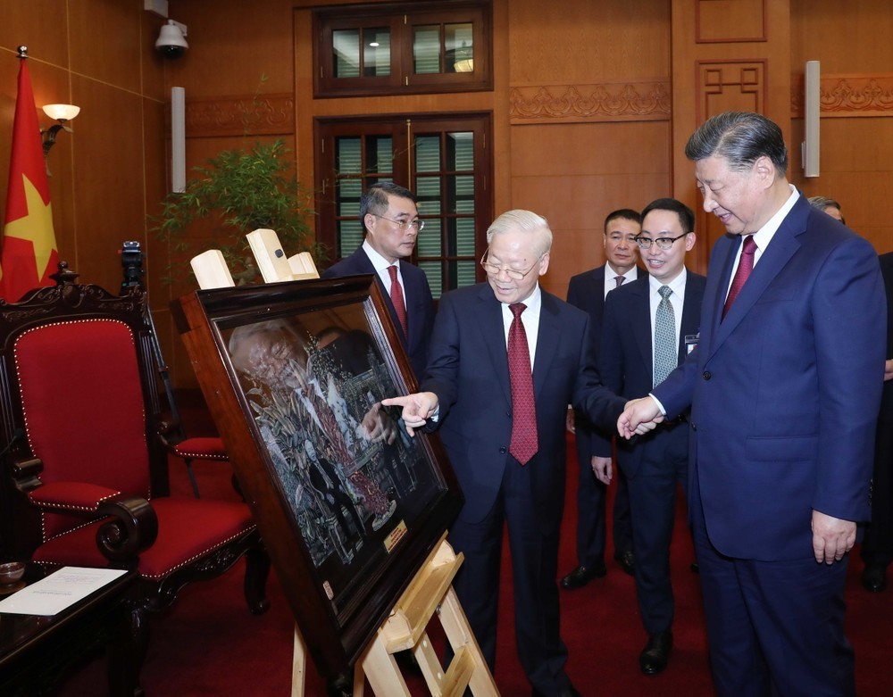 Tổng Bí thư Nguyễn Phú Trọng cùng Tổng Bí thư, Chủ tịch Trung Quốc Tập Cận Bình dự Tiệc trà ảnh 5