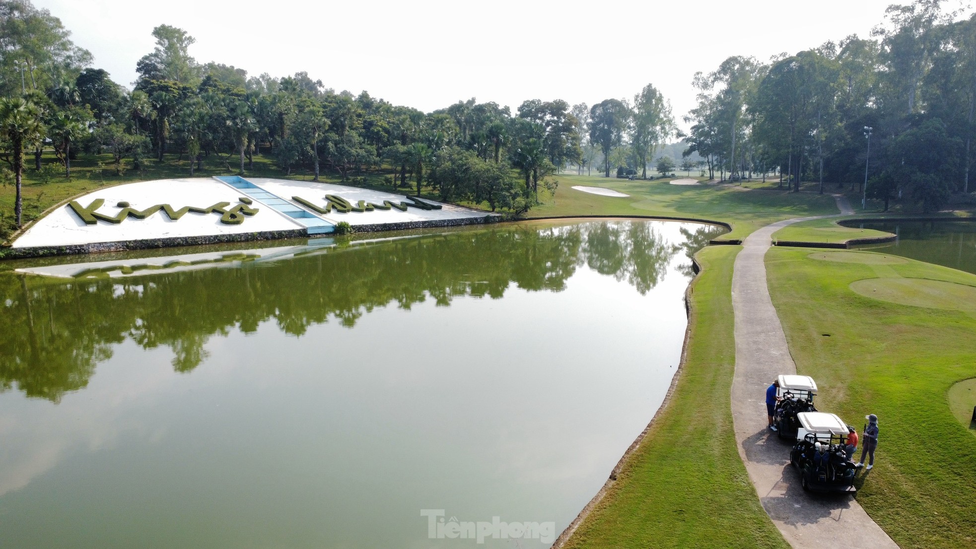 Khung cảnh mùa thu đẹp đến nao lòng của sân Kings Course trong mùa thứ 7 Tiền Phong Golf Championship 2023 ảnh 10