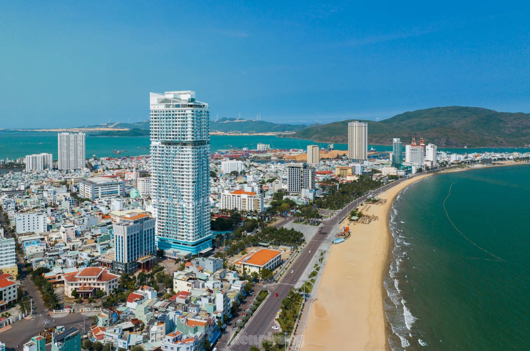 Hoa hậu Thanh Thủy, Á hậu Thùy Linh và trải nghiệm đẳng cấp tại Grand Hyams Hotel - Quy Nhon Beach ảnh 12