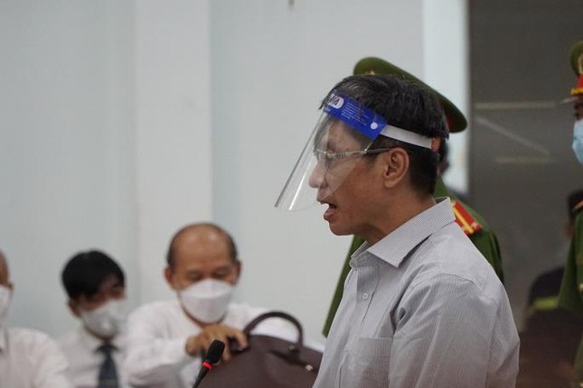 Hai cựu Chủ tịch Khánh Hoà bị tuyên phạt thêm tổng cộng 9 năm tù ảnh 4