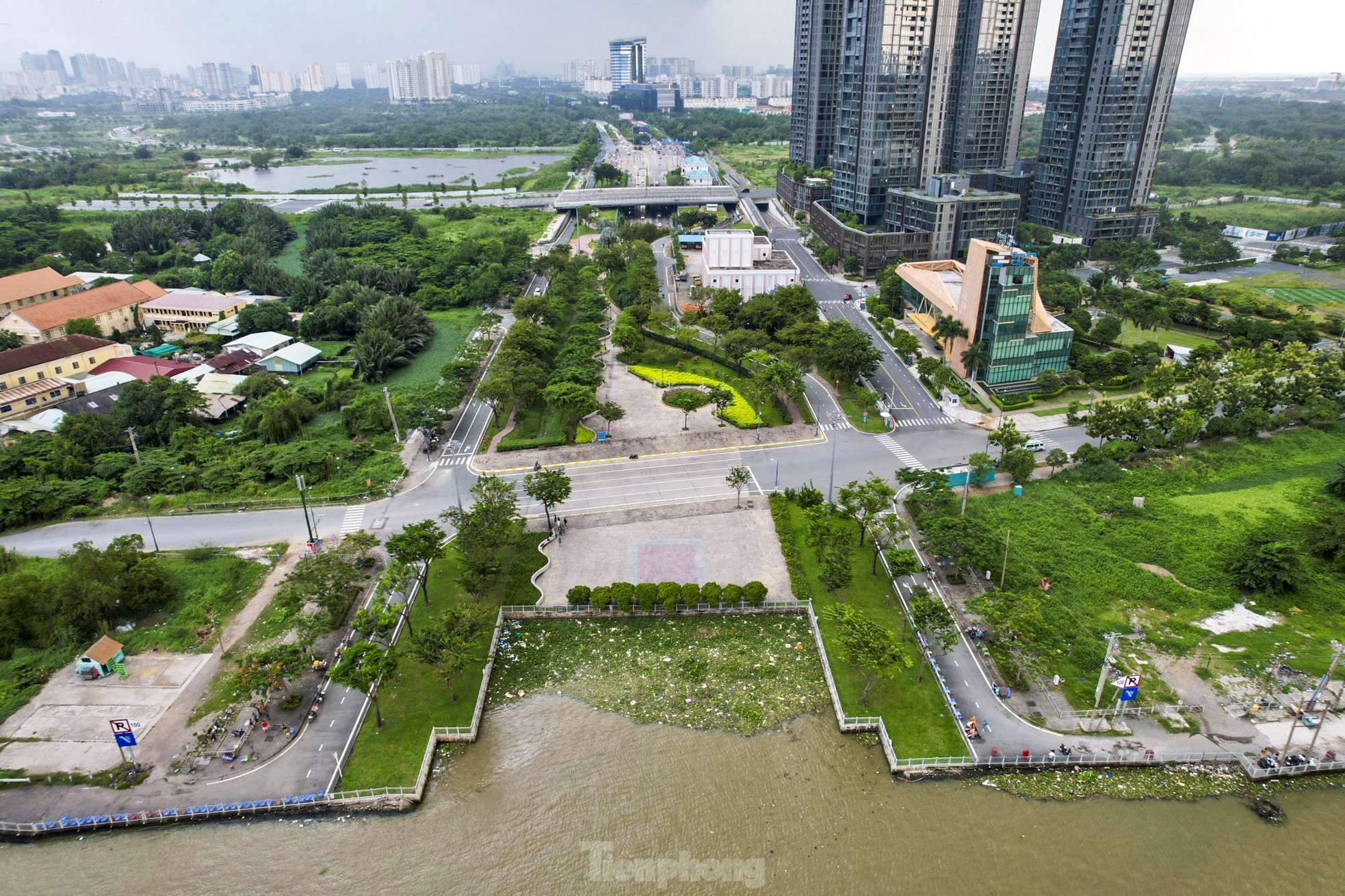 Cận cảnh điểm xem pháo hoa 'đỉnh' nhất tại TPHCM từ năm 2024 ảnh 9