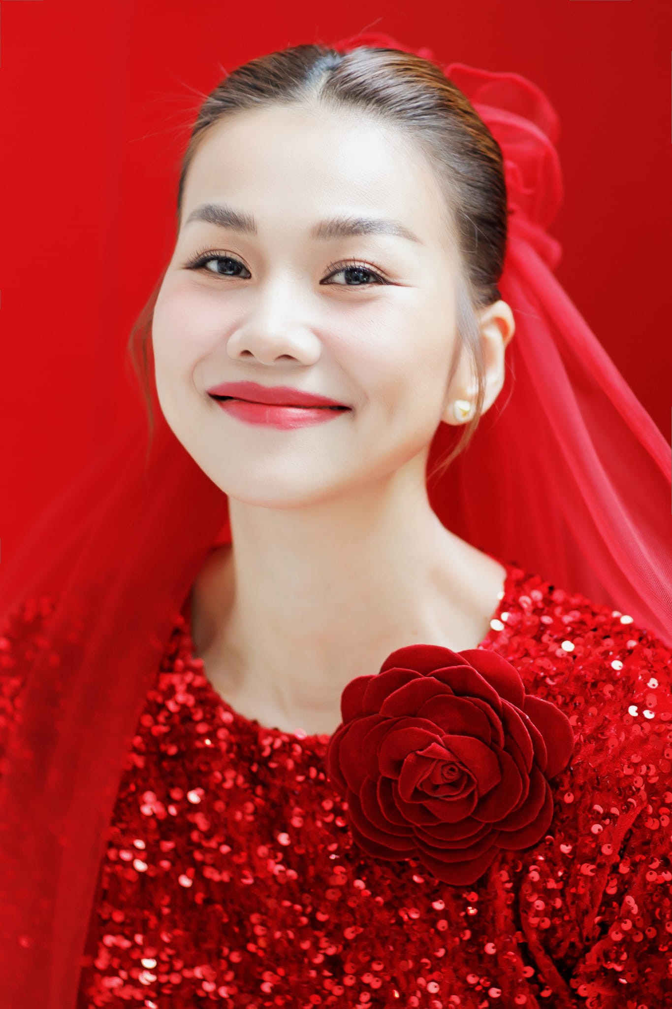 Hình ảnh đầu tiên ở đám cưới Thanh Hằng và nhạc trưởng Nhật Minh ảnh 2