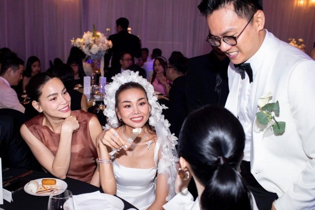 Giới showbiz đăng ảnh cưới Thanh Hằng ảnh 6