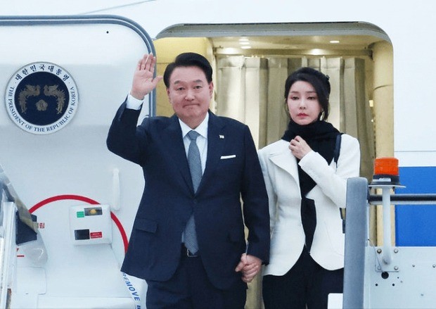 Đệ nhất Phu nhân Hàn Quốc được khen khi đứng cạnh Vương phi Kate ảnh 1