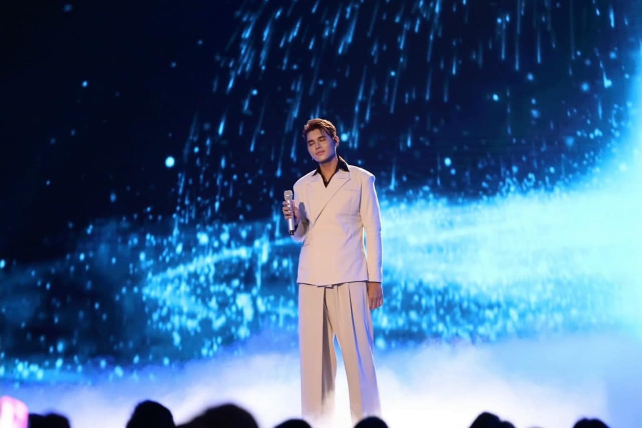 Giám khảo Vietnam Idol cứu cô gái hát yếu ảnh 4