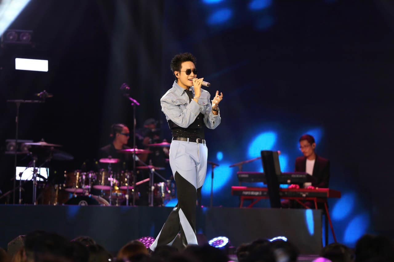 Giám khảo Vietnam Idol cứu cô gái hát yếu ảnh 5