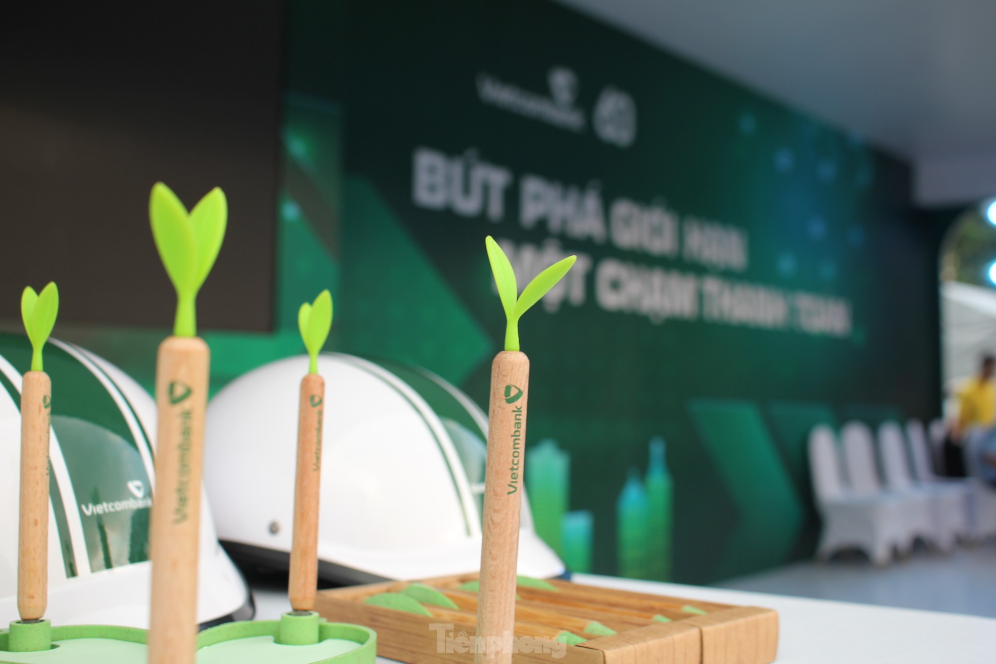 Độc lạ các kiểu check-in tại gian hàng Ngày Thẻ Việt Nam ảnh 20