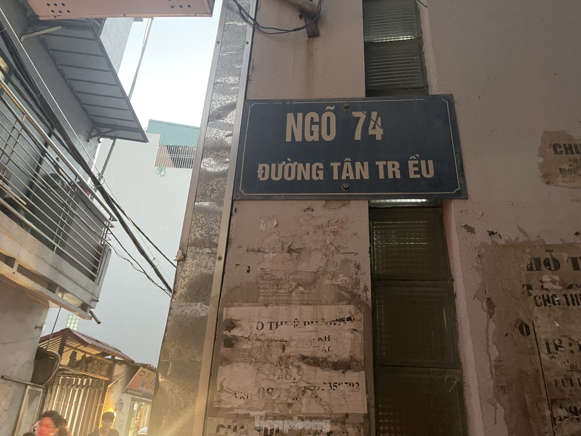'Đại công trường' chung cư mini cấp tập xây dựng cả ngày lẫn đêm sau vụ cháy ảnh 2