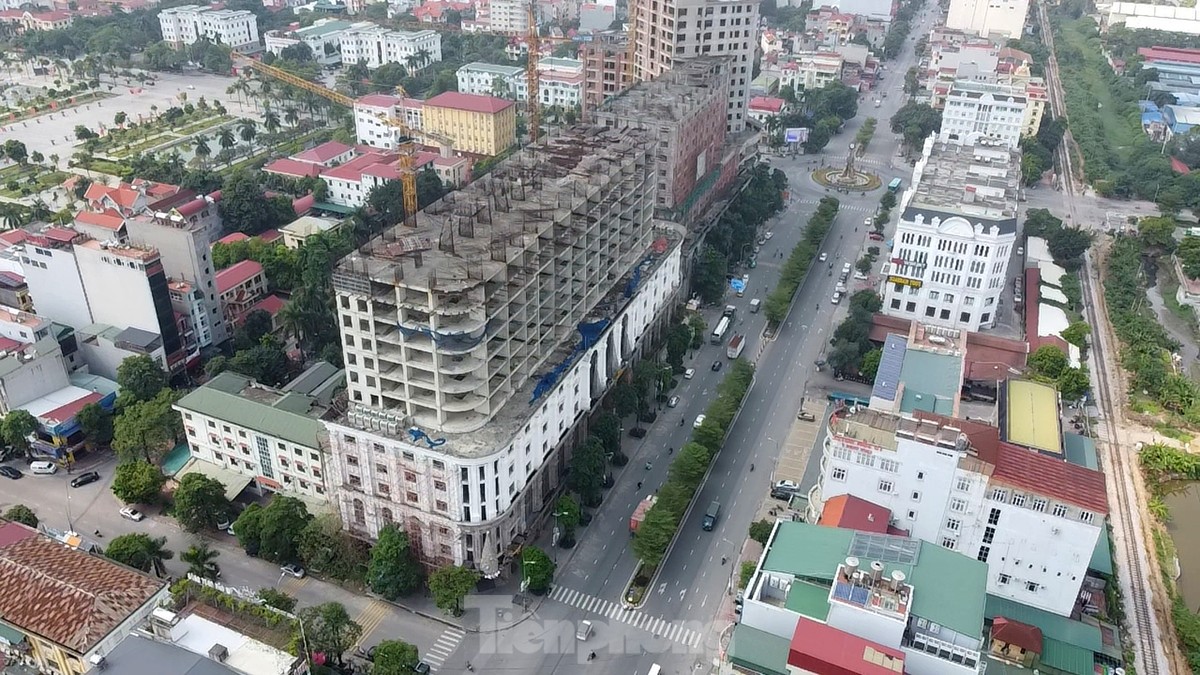 Bên trong trung tâm thương mại nghìn tỷ 'đắp chiếu' trên đất vàng Kinh Bắc ảnh 1
