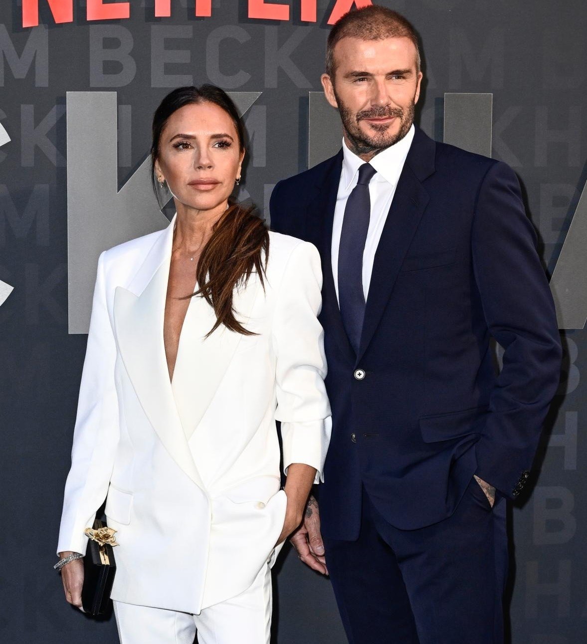 Victoria khóc nói về bê bối ngoại tình của Beckham ảnh 1