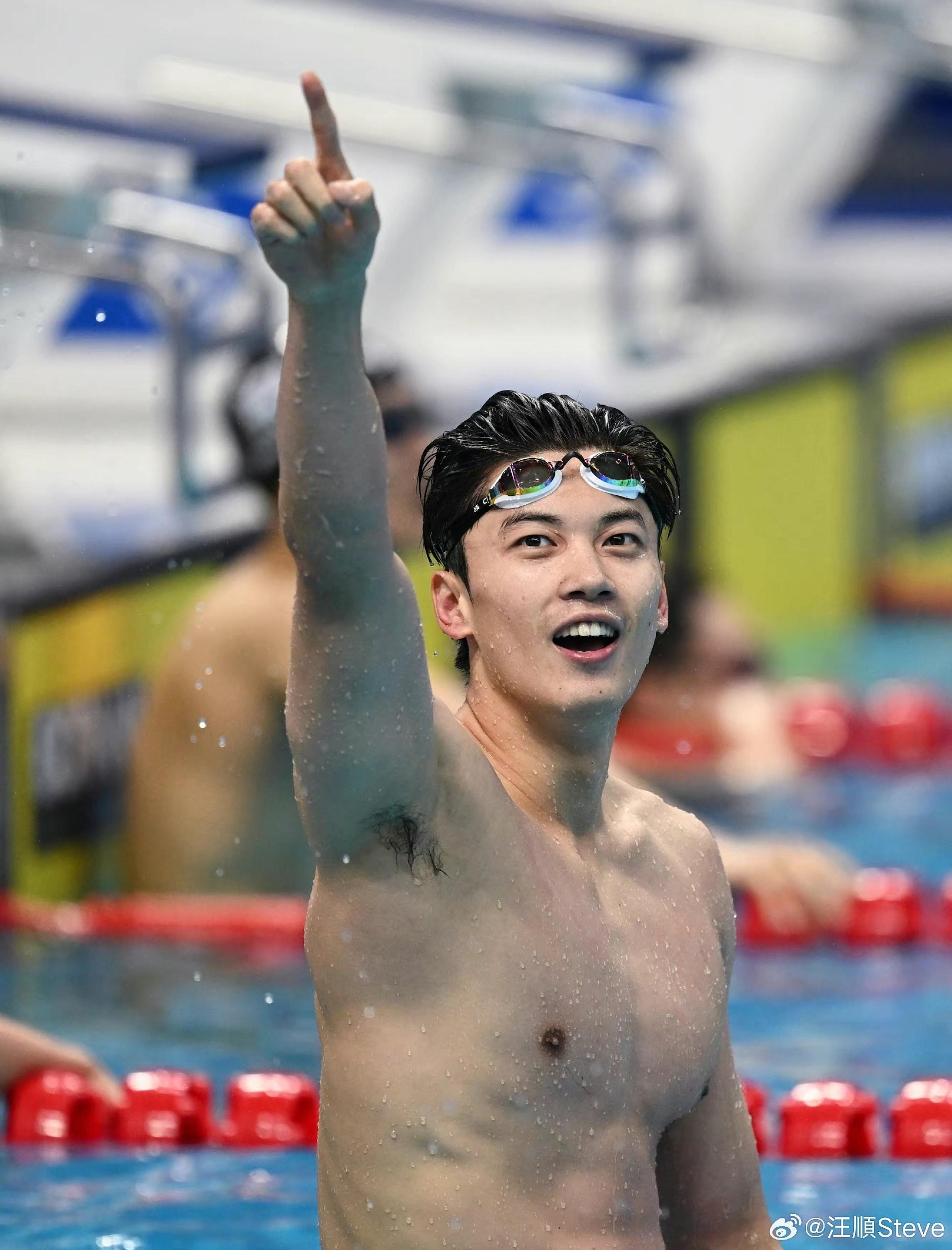 Nhà vô địch bơi lội ASIAD 2023 gây sốt vì cao 1,91 m, ngoại hình như tài tử ảnh 4