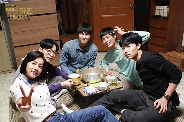 7 năm Ryu Jun Yeol yêu Hyeri trước khi nhanh chóng có người tình mới ảnh 3