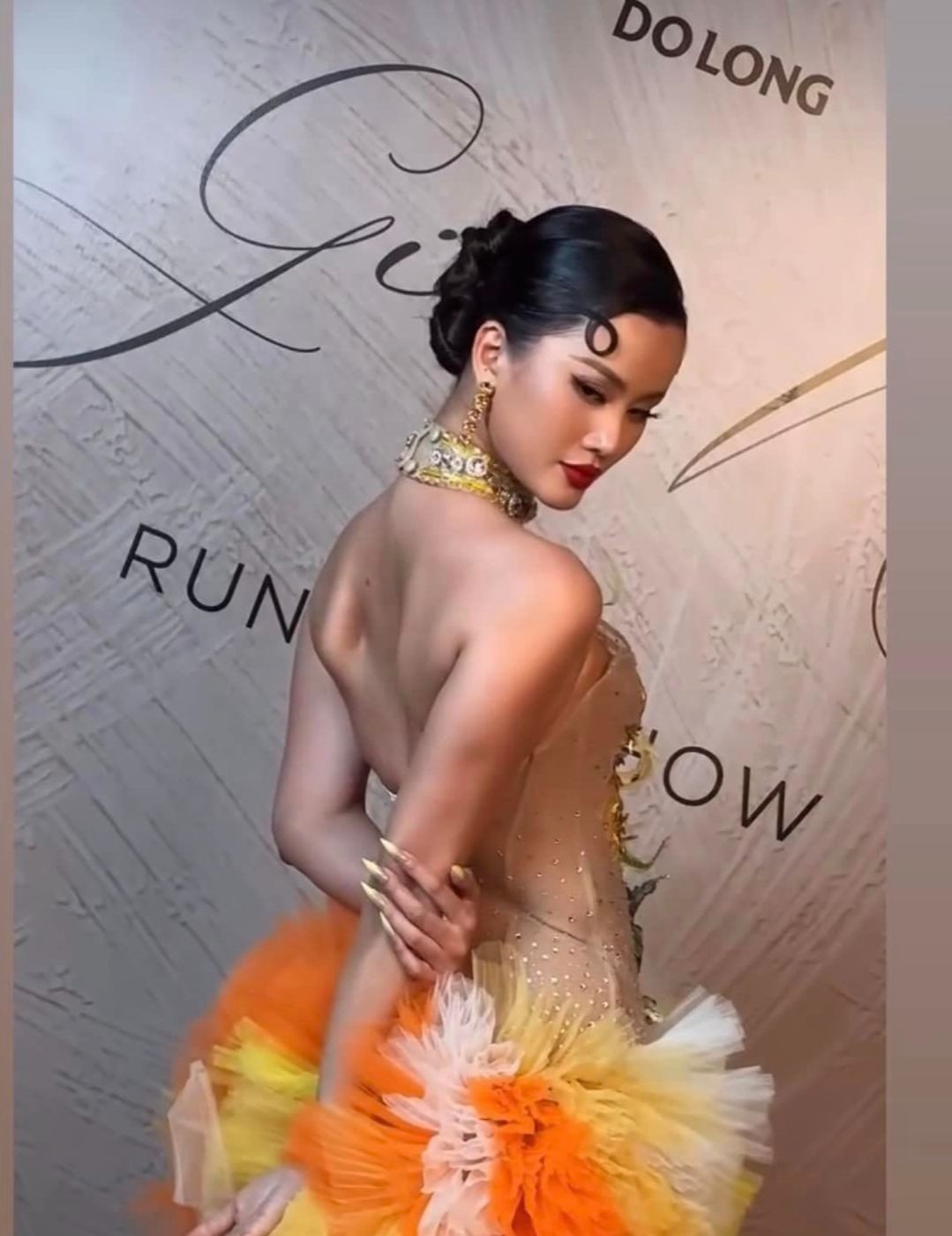 Nghệ sĩ Việt xin lỗi đầy bất ổn ảnh 2