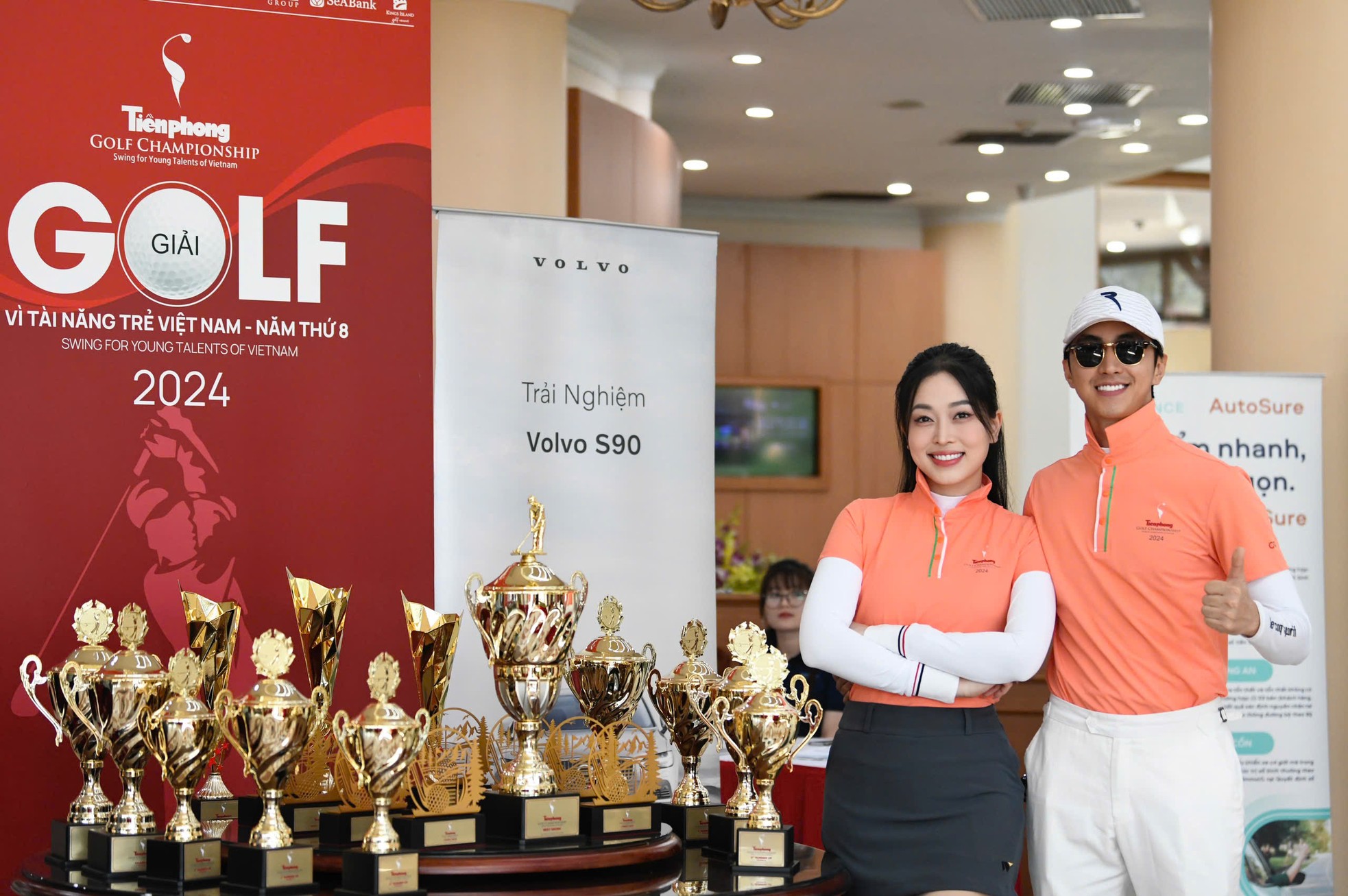 Nhà báo Long Vũ cùng vợ chồng Bình An - Phương Nga chinh phục Tiền Phong Golf Championship 2024 ảnh 5