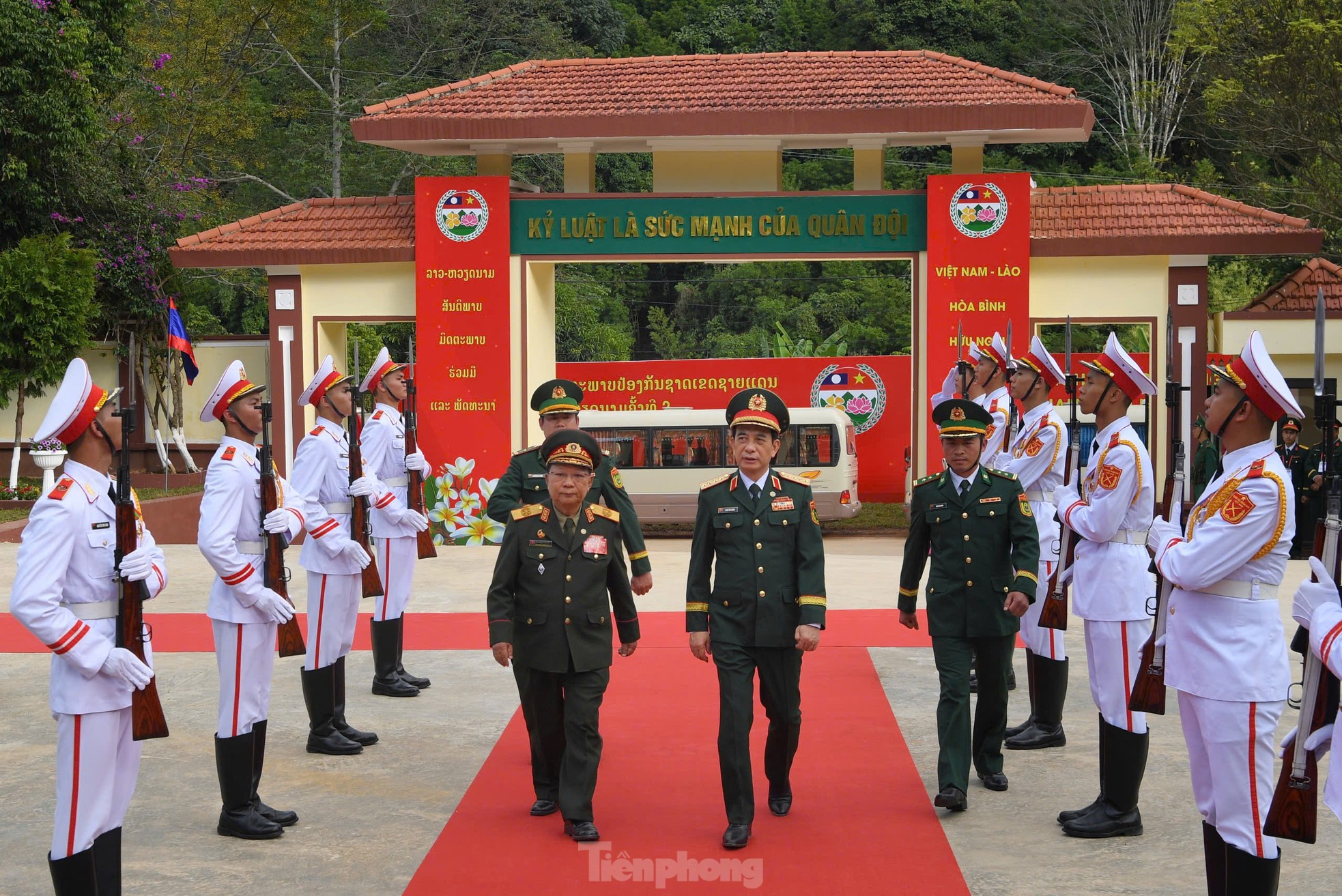 Tình hữu nghị Quân đội Việt Nam - Lào không ngừng được gìn giữ và vun đắp đơm hoa, kết trái ảnh 12