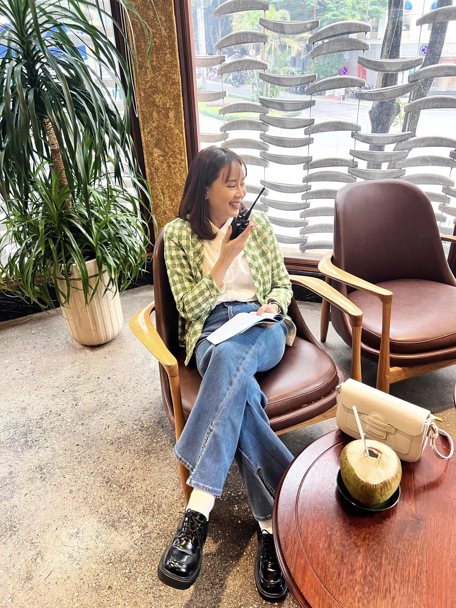 Showbiz 26/1: Trước chung kết Chị đẹp, Mỹ Linh xin dừng cuộc chơi, Diệp Lâm Anh bật khóc ảnh 3