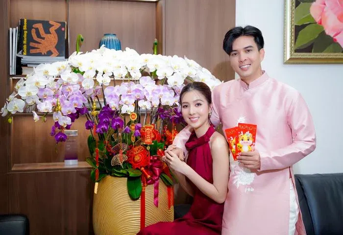 Showbiz 7/2: Lễ tang NSƯT Chu Hùng ‘Người phán xử’ ngày giáp Tết ảnh 3