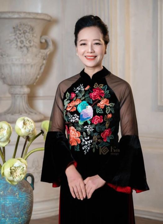 Showbiz 13/2: Hiền Hồ đáp trả khi bị mỉa mai ảnh 3