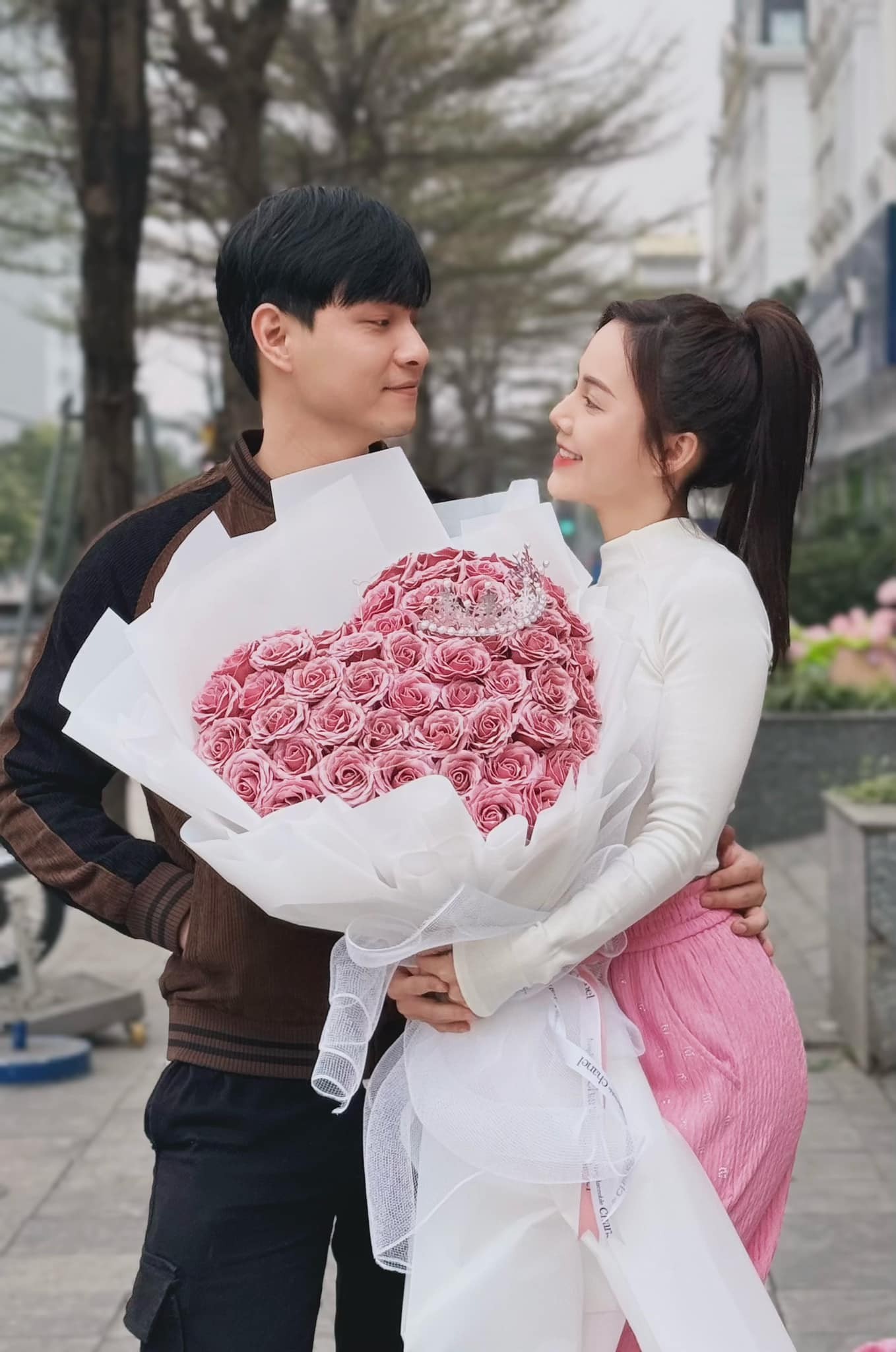 Showbiz 12/3: Vũ Tuấn Việt tái xuất ảnh 4
