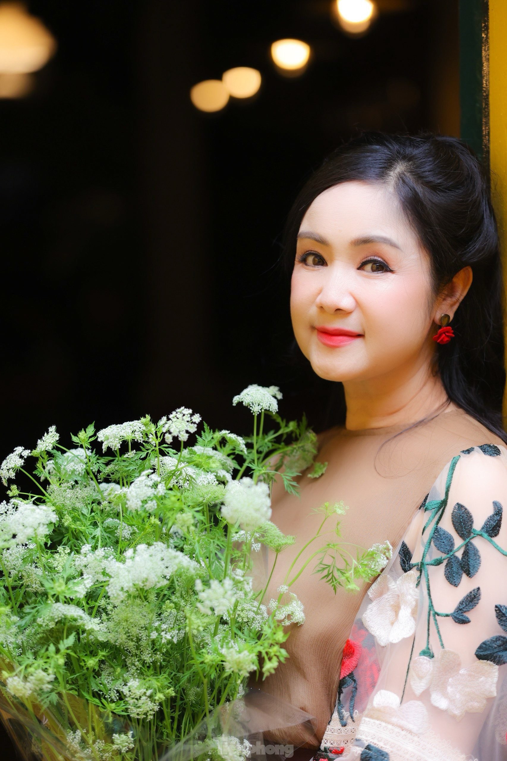 Ảnh đời thường không chỉnh sửa của NSND Thu Hà ở tuổi 55 ảnh 8
