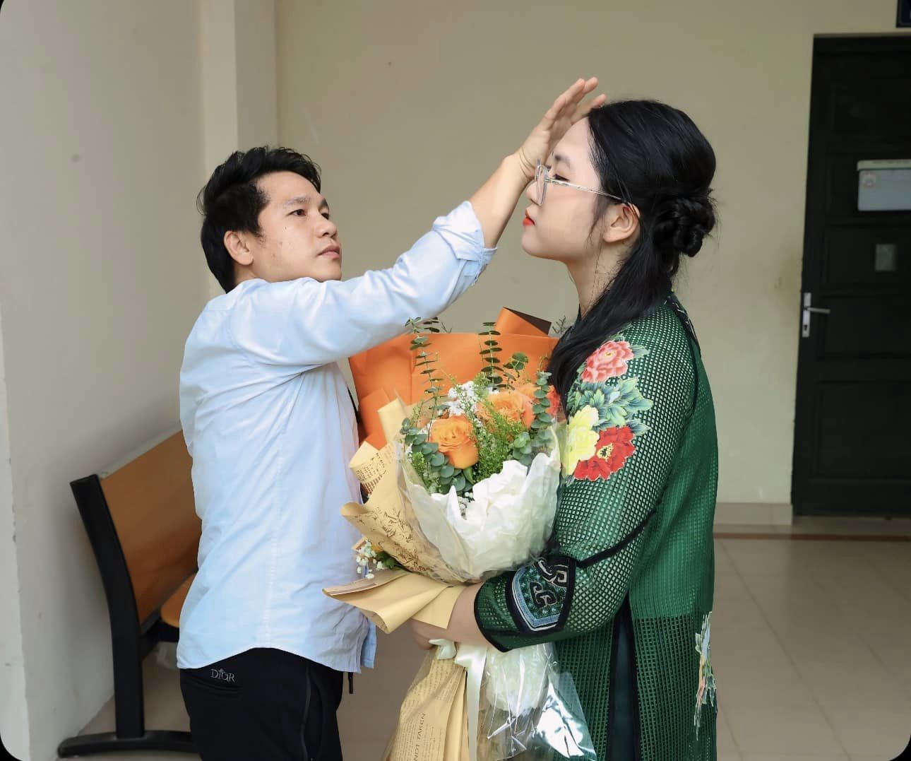 Showbiz 13/6: Video khiến Thanh Thanh Huyền bị chê thua kém Khánh Vy ảnh 3