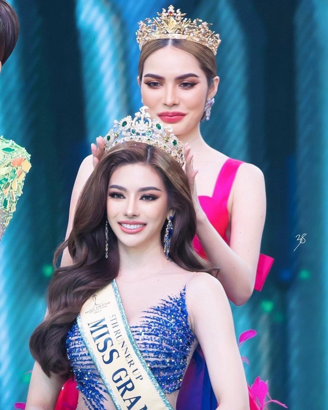 Á hậu gốc Việt gây chú ý ở show tuyển chọn thần tượng ảnh 13