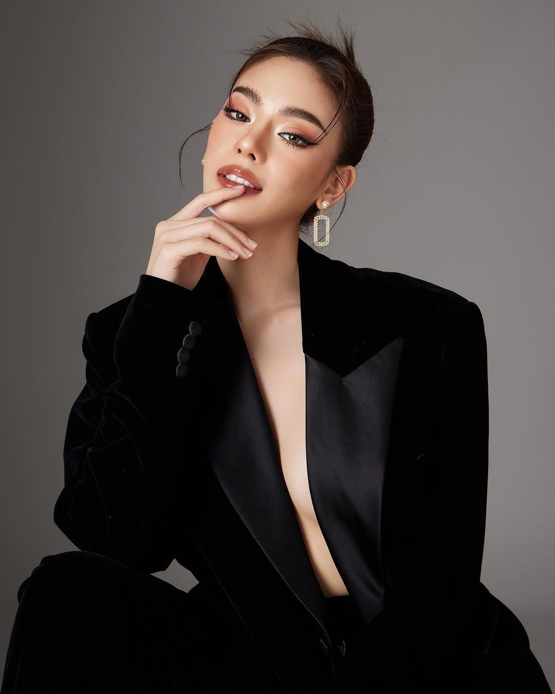 Á hậu gốc Việt gây chú ý ở show tuyển chọn thần tượng ảnh 15