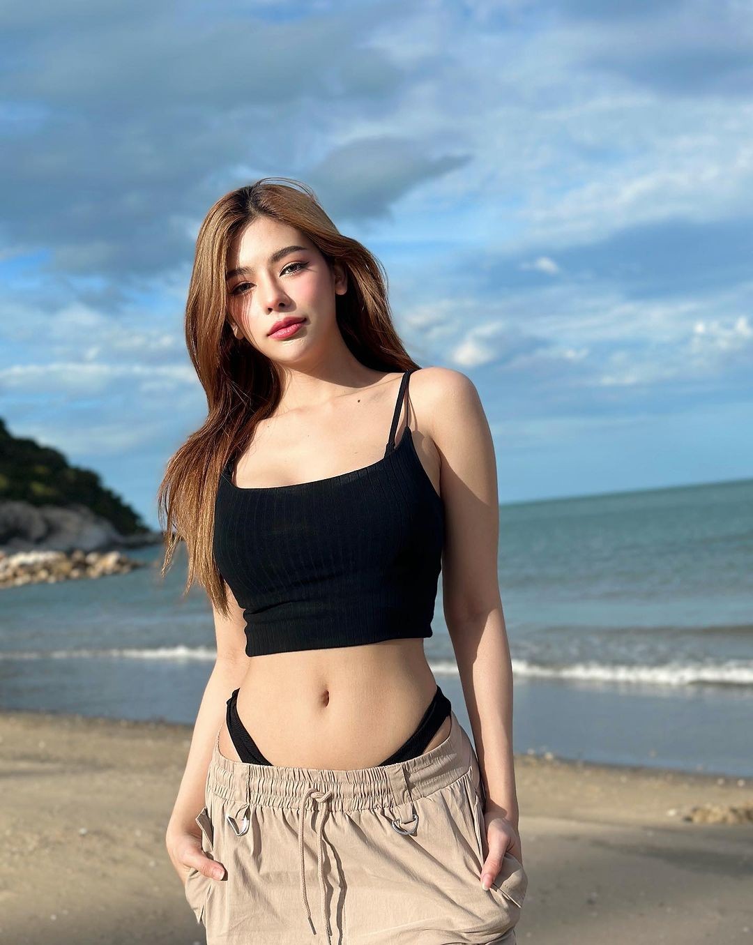 Á hậu gốc Việt gây chú ý ở show tuyển chọn thần tượng ảnh 18
