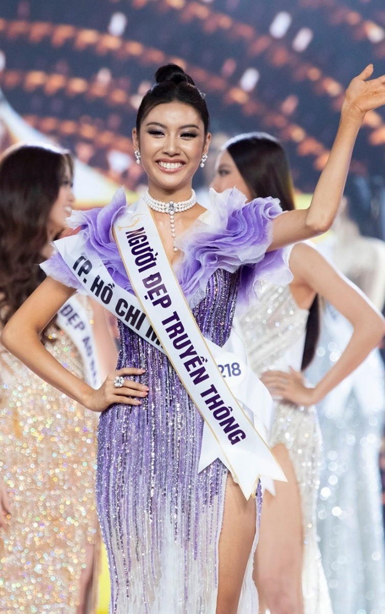 Nhiều hoa hậu trở về con số 0 ảnh 8